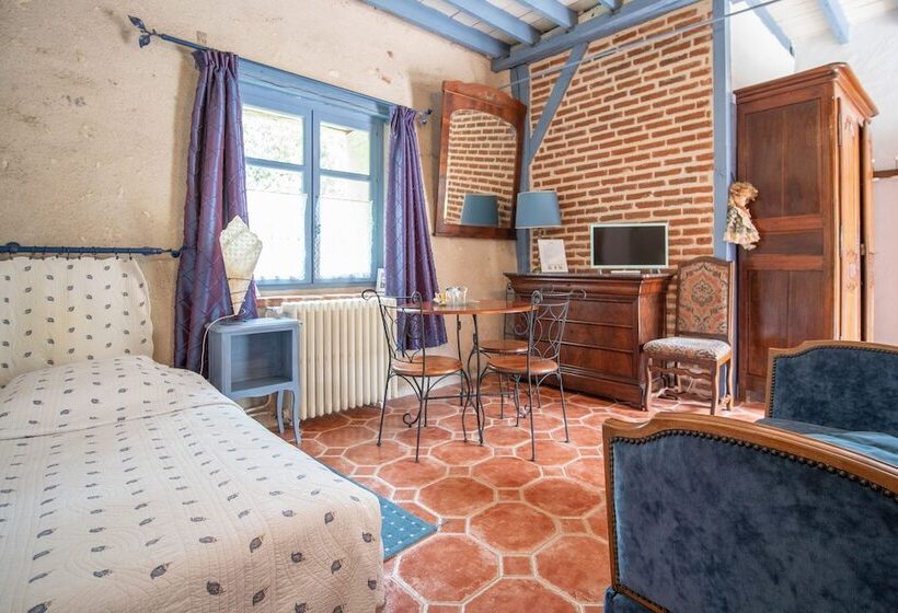 Comfort Kolmen Hengen Huone, Manoir De La Maison Blanche