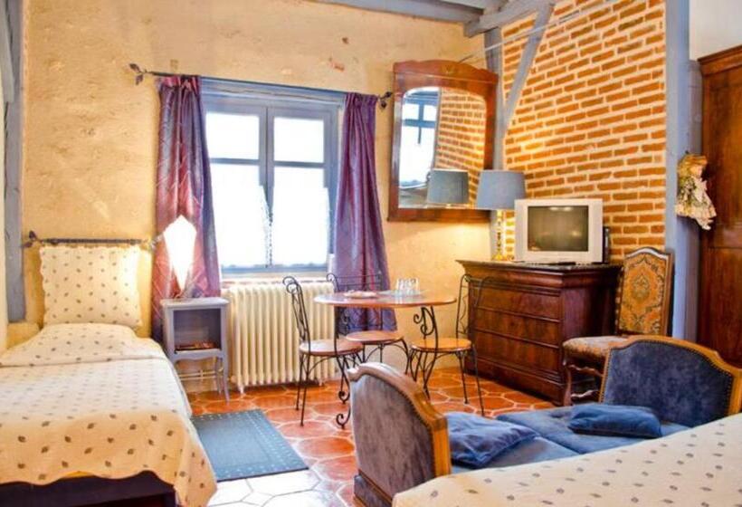 Comfort Kolmen Hengen Huone, Manoir De La Maison Blanche