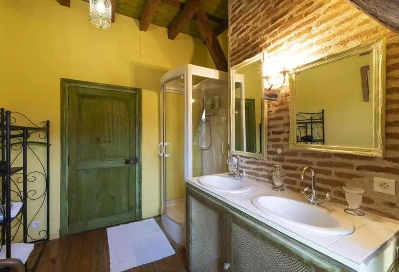 デラックストリプルルーム, Manoir De La Maison Blanche