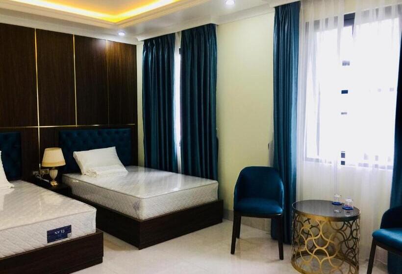 اتاق استاندارد, May House