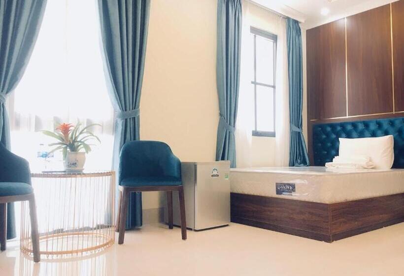 اتاق استاندارد چهار تخته, May House