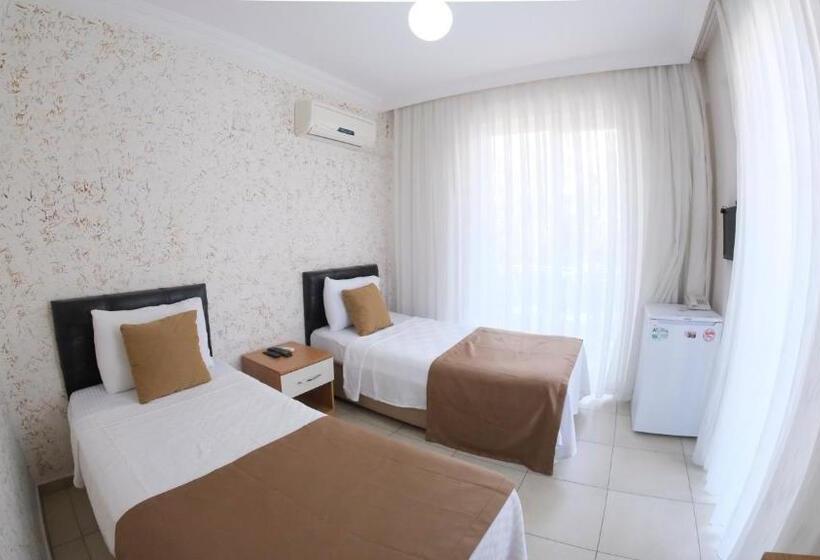 Standaardkamer met Balkon, Sardunya