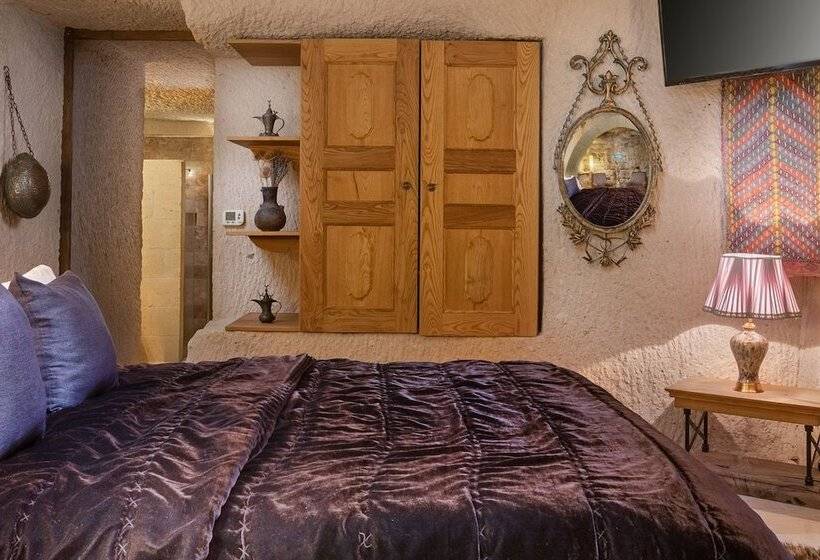 غرفة قياسية, The Rupestral House