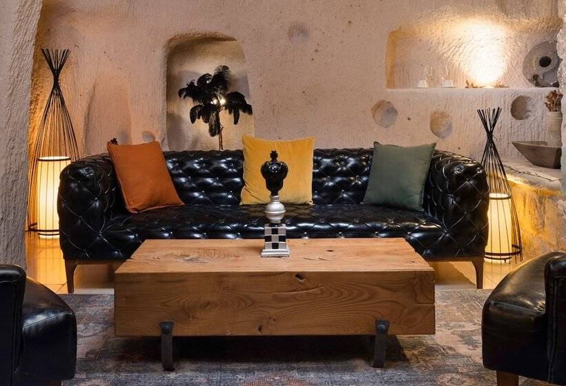 스위트, The Rupestral House