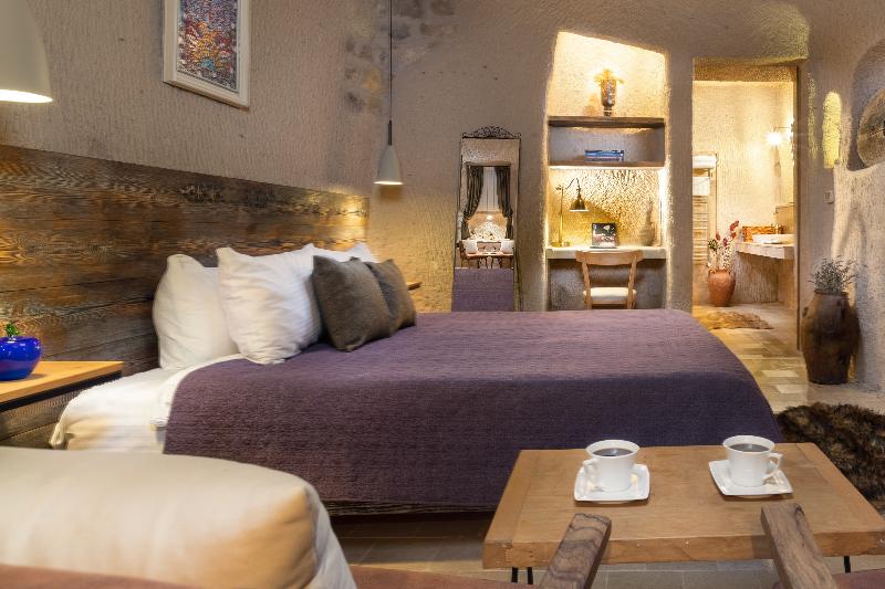 غرفة قياسية, The Rupestral House