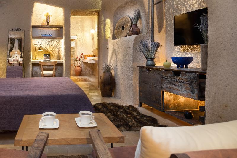 غرفة قياسية, The Rupestral House