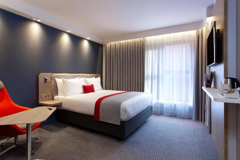 身障者適用スタンダードルーム, Holiday Inn Express Barrow In Furness & South Lakes, An Ihg