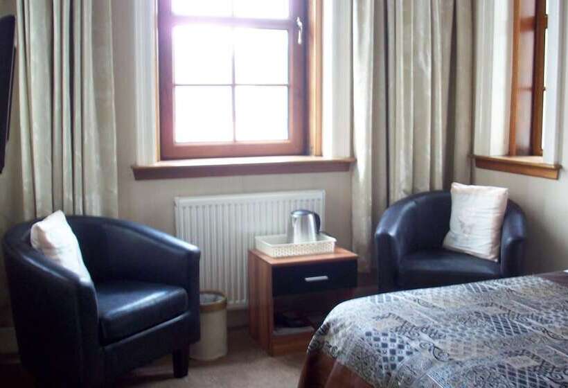 غرفة قياسية, Lairg Highland