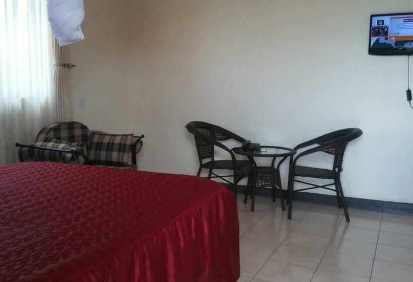 اتاق لوکس, Westcliff