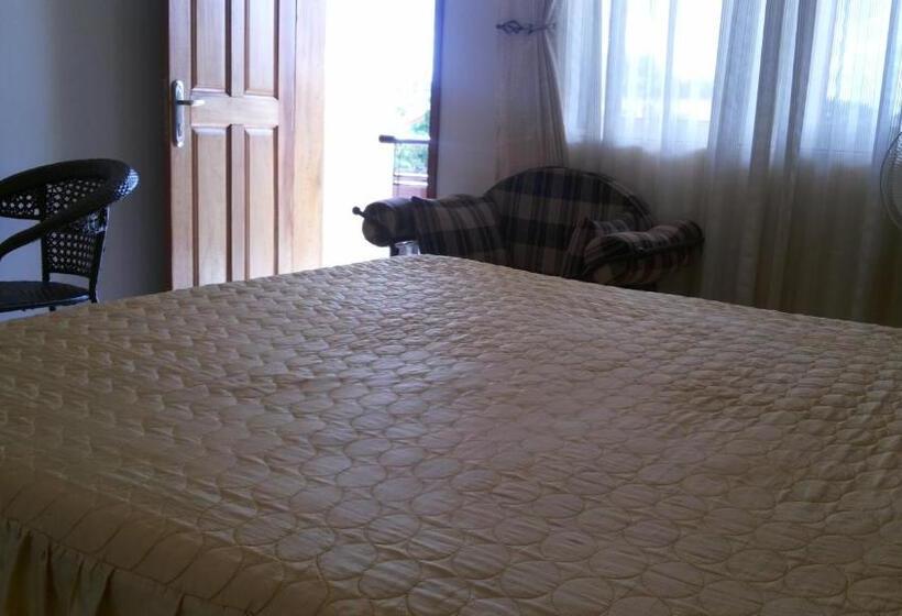 اتاق استاندارد یک نفره, Westcliff