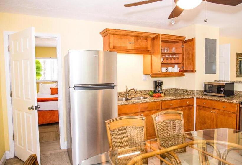 Egyszobás Villa, Coconut Bay Resort   Key Largo