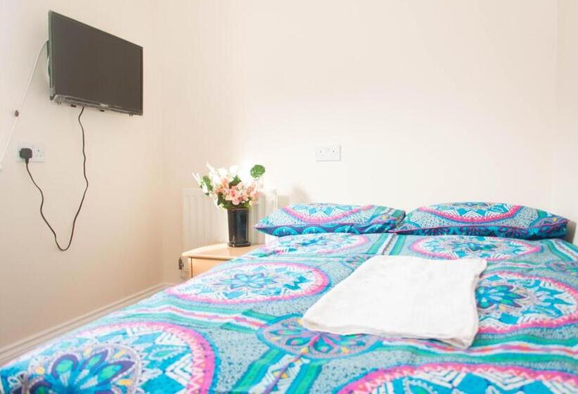 غرفة إقتصادية, Queen Guest House