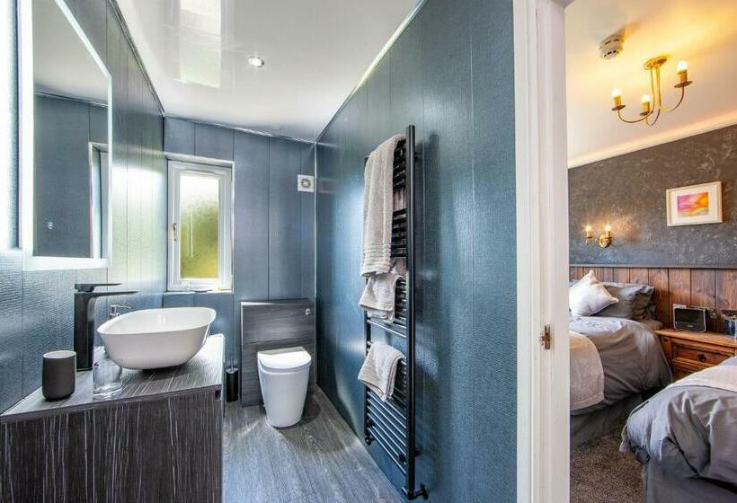 스탠다드 룸, The Galley Of Lorne Inn