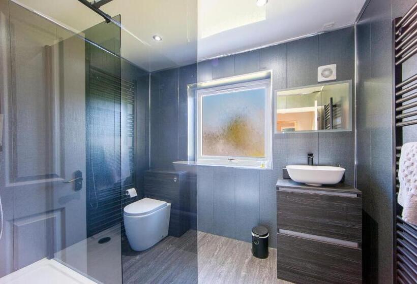 수피리어 룸, The Galley Of Lorne Inn