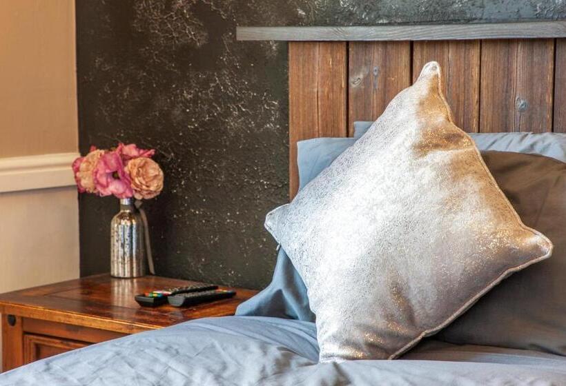 수피리어 룸, The Galley Of Lorne Inn