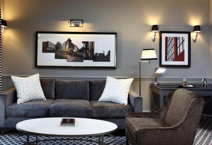 جناح ديلوكس, 54 On Bath, Johannesburg Rosebank