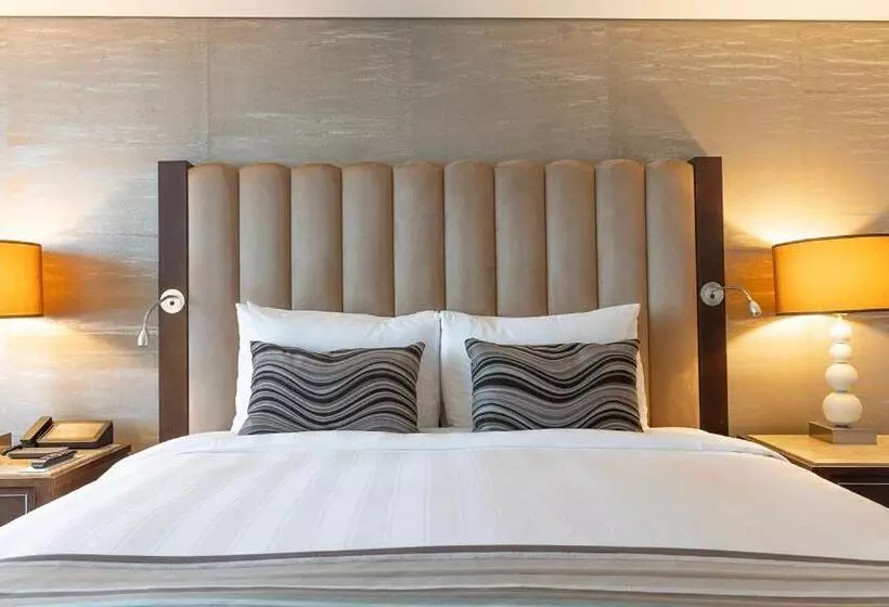 キングサイズベッドのジュニアスイート, Lotte Hotel Busan