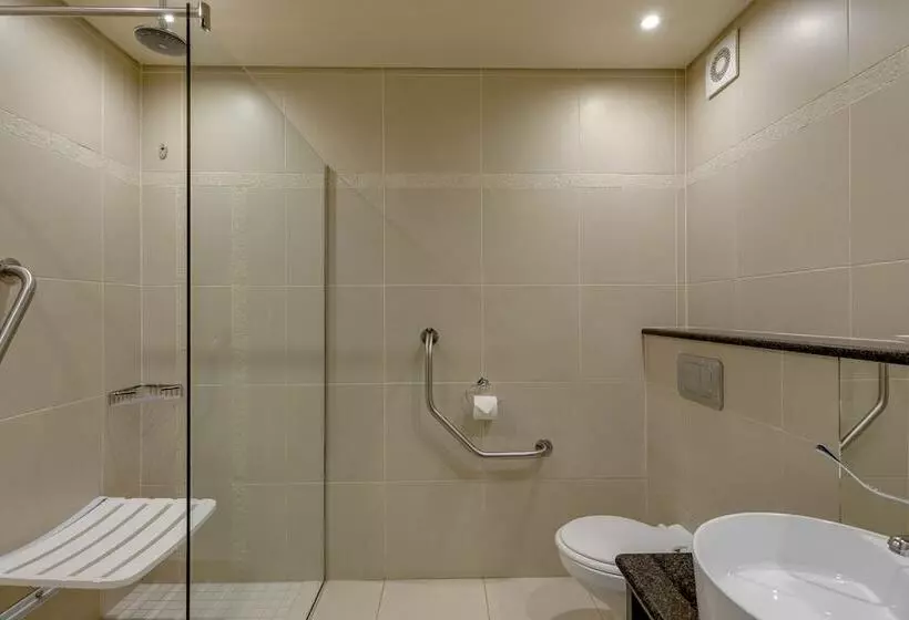 ２ダブルベッドのスタンダードルーム, Protea Hotel By Marriott Cape Town Tyger Valley