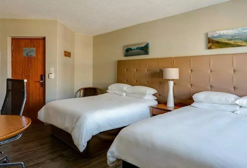 ２ダブルベッドのスタンダードルーム, Protea Hotel By Marriott Cape Town Tyger Valley