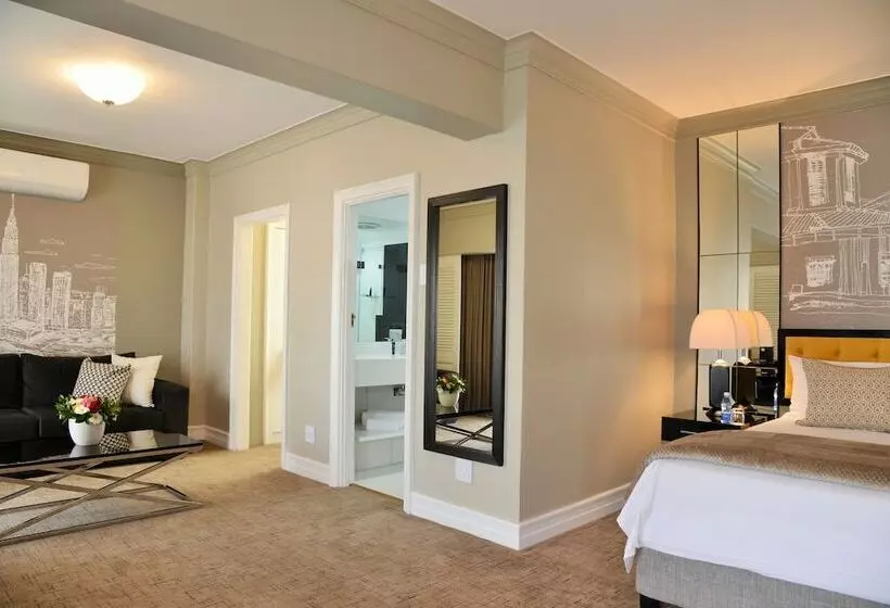 Suite, The Capetonian   Halal