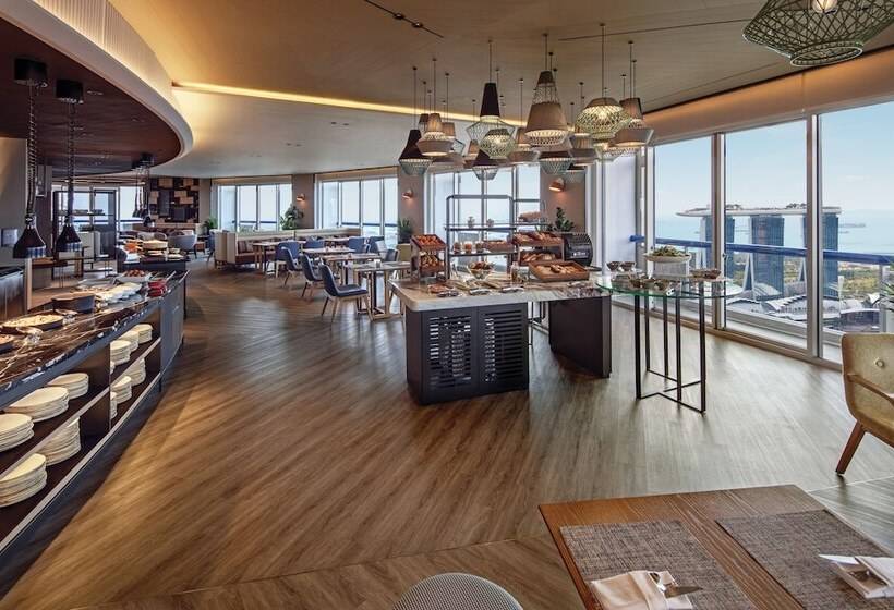 اتاق اجرایی, Swissotel The Stamford Singapore