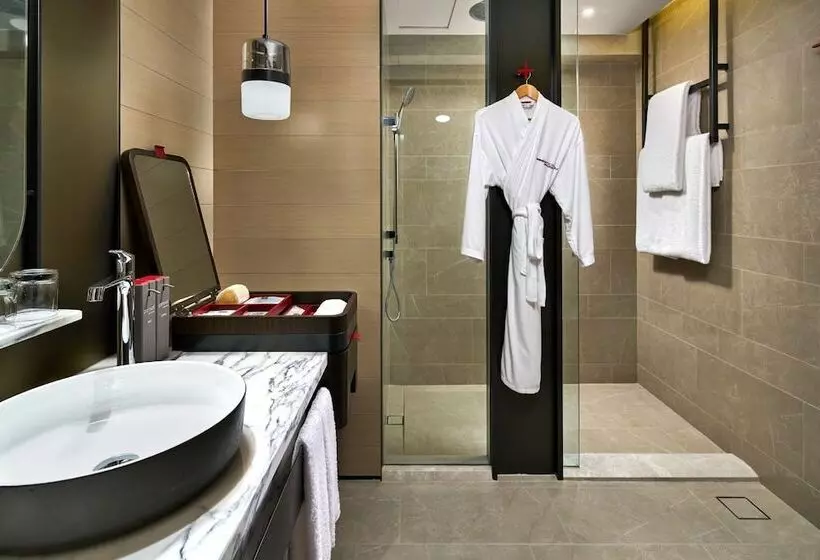 اتاق اجرایی, Swissotel The Stamford Singapore