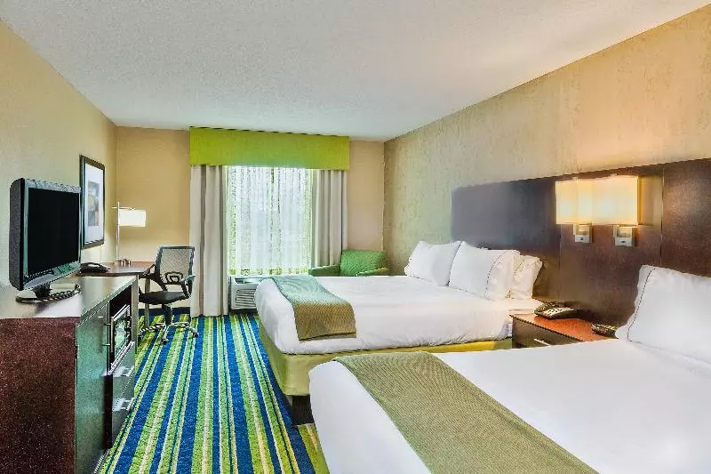 اتاق استاندارد با تخت بزرگ, Swissotel The Stamford Singapore