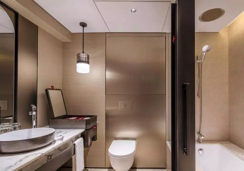 اتاق استاندارد با چشمانداز, Swissotel The Stamford Singapore