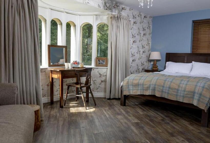Deluxe room with river view, Beck Hall