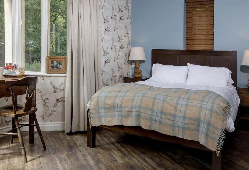 Deluxe room with river view, Beck Hall