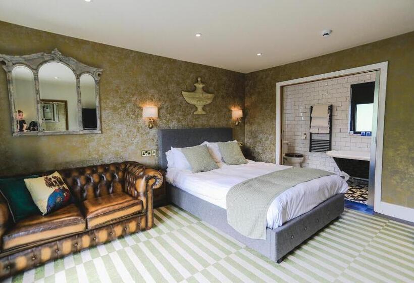 Deluxe room with river view, Beck Hall