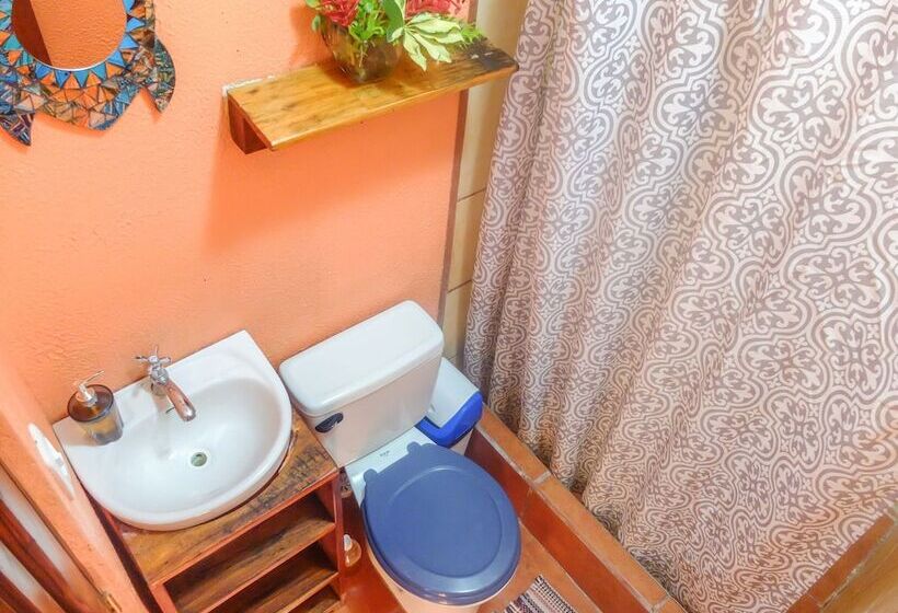 エコノミールーム, Casa Moabi