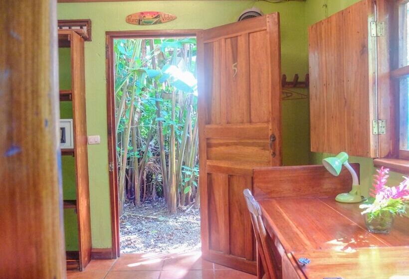 エコノミールーム, Casa Moabi