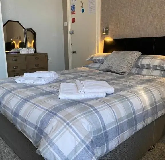 Perhehuone, Inglewood Guest House