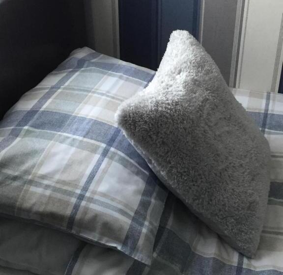 标准单人间, Inglewood Guest House