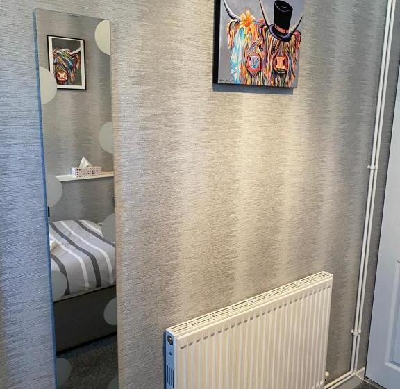 标准单人间, Inglewood Guest House