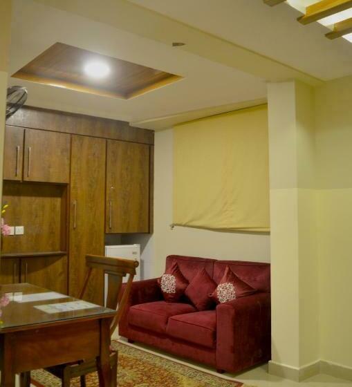 اتاق استاندارد با تخت بزرگ, Holiday Grand Resort Bhurban