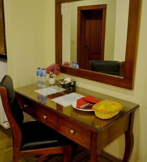 اتاق استاندارد با تخت بزرگ, Holiday Grand Resort Bhurban