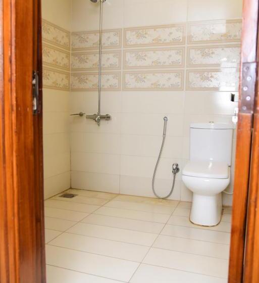 اتاق استاندارد با تخت بزرگ, Holiday Grand Resort Bhurban