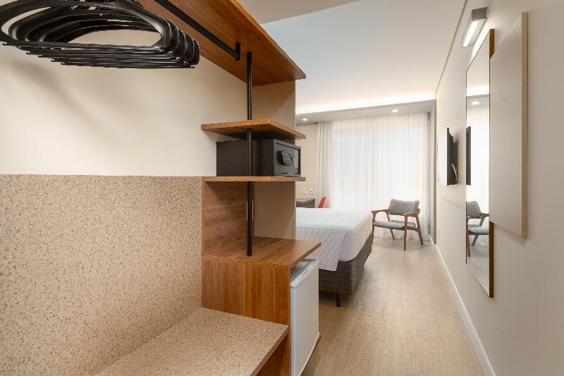 스탠다드 트리플 룸, Intercity Portofino Florianopolis