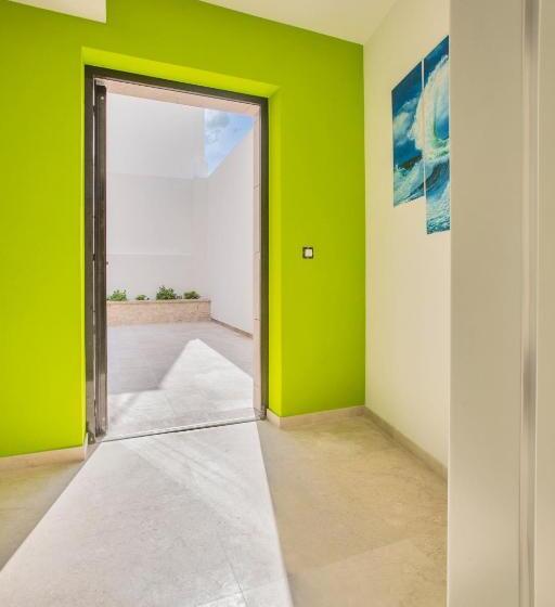 Апартаменты 1 Спальня Нижний Этаж, Magic Stone Apartments