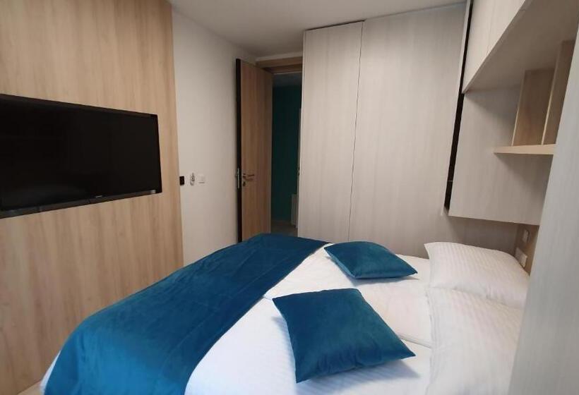 Апартаменты 1 Спальня, Magic Stone Apartments