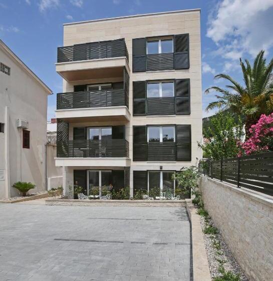 Апартаменты 1 Спальня, Magic Stone Apartments