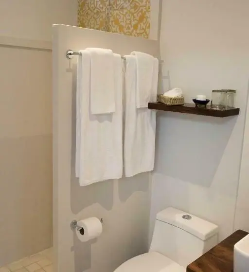 デラックススタジオ, Pal.mar Hotel Tropical