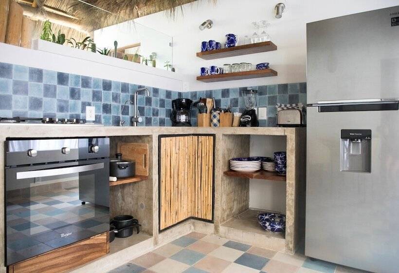 جناح بريميوم, Pal.mar Hotel Tropical