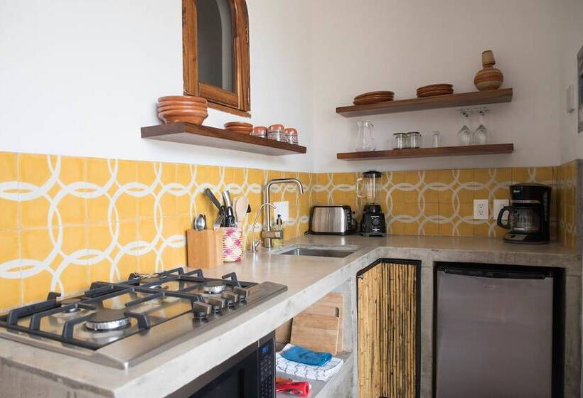 جناح كومفورت, Pal.mar Hotel Tropical