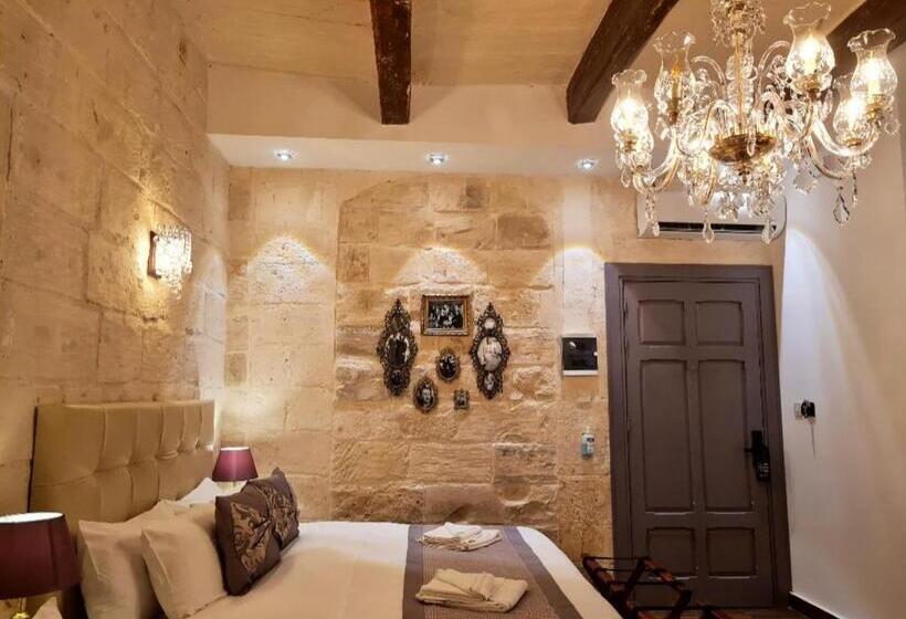 Family Room, Casa Asti