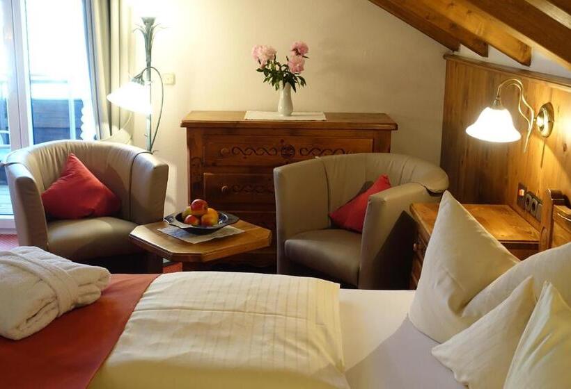 Номер Deluxe с Балконом, Allgäuer Hof