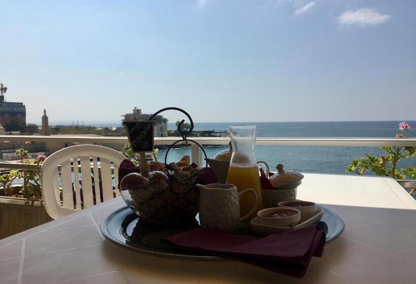 اتاق لوکس با بالکن و چشم‌انداز دریا, St Paul Resort