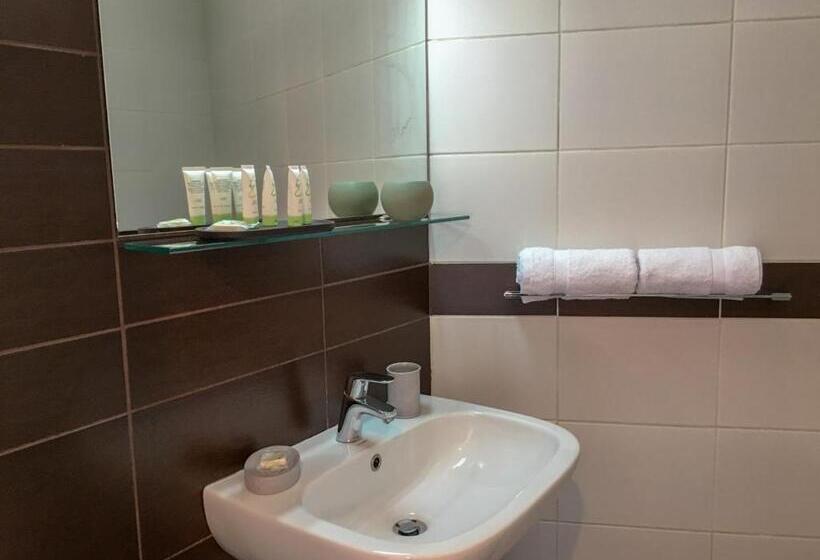 استودیوی استاندارد با چشم‌انداز دریا, St Paul Resort